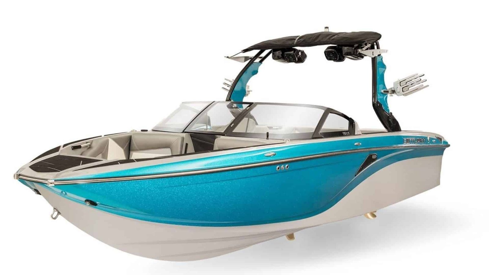 5 Best Wakesurf Boats 2021 Reviews (Malibu, Centurion Boats)