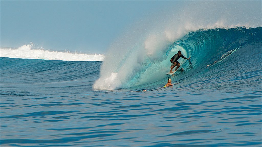 world's most remote surf spots, cloudbreak fiji